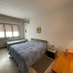 Attico Ampio E Luminoso Con Terrazza Panoramica Appartamento
