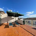 Attico Ampio E Luminoso Con Terrazza Panoramica Appartamento *