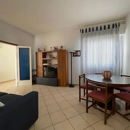 Attico Ampio E Luminoso Con Terrazza Panoramica *