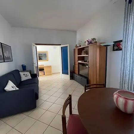 Attico Ampio E Luminoso Con Terrazza Panoramica فياريجيو